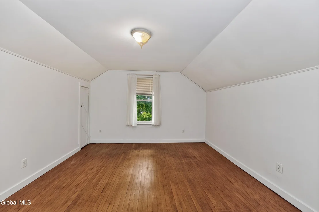 Photo of 32 Sheridan Street