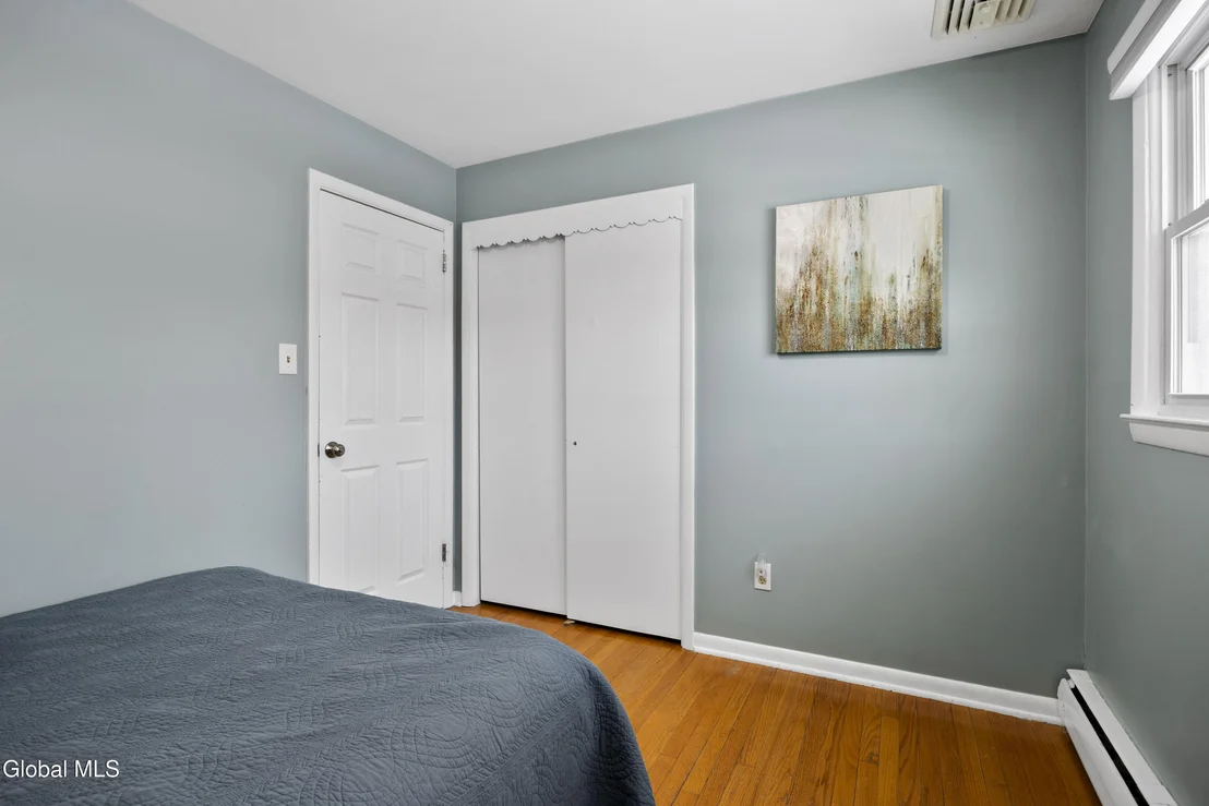 Photo of 27 Davis Avenue