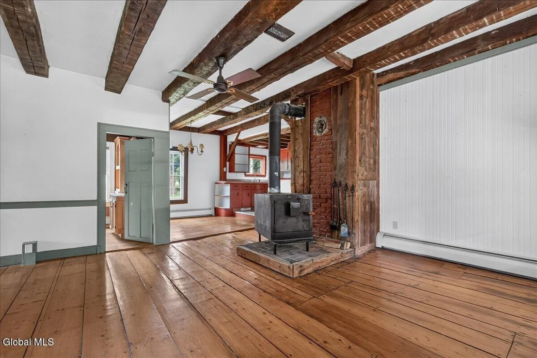 Photo of 254 Juniper Swamp Road
