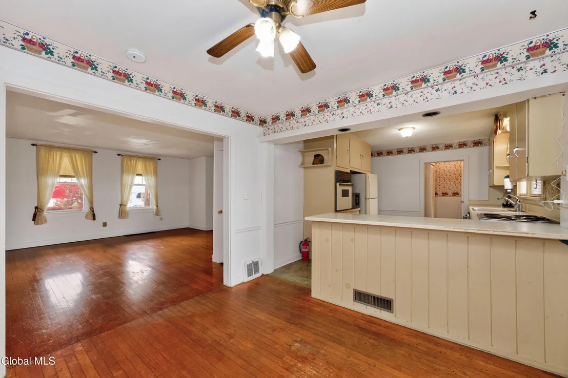 Photo of 32 Sheridan Street
