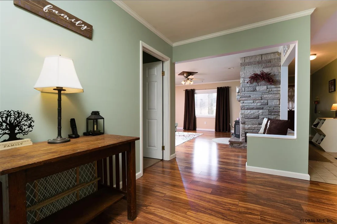 Photo of 2391 BROOKVIEW Road