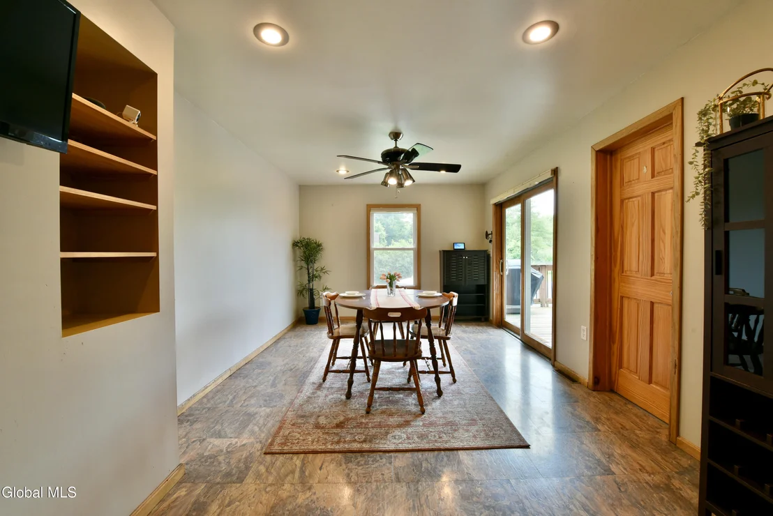 Photo of 87 Lasher Road