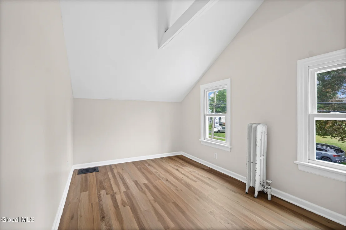 Photo of 43 Scott Avenue