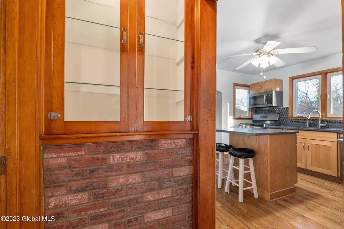 Photo of 41 Bayberry Road