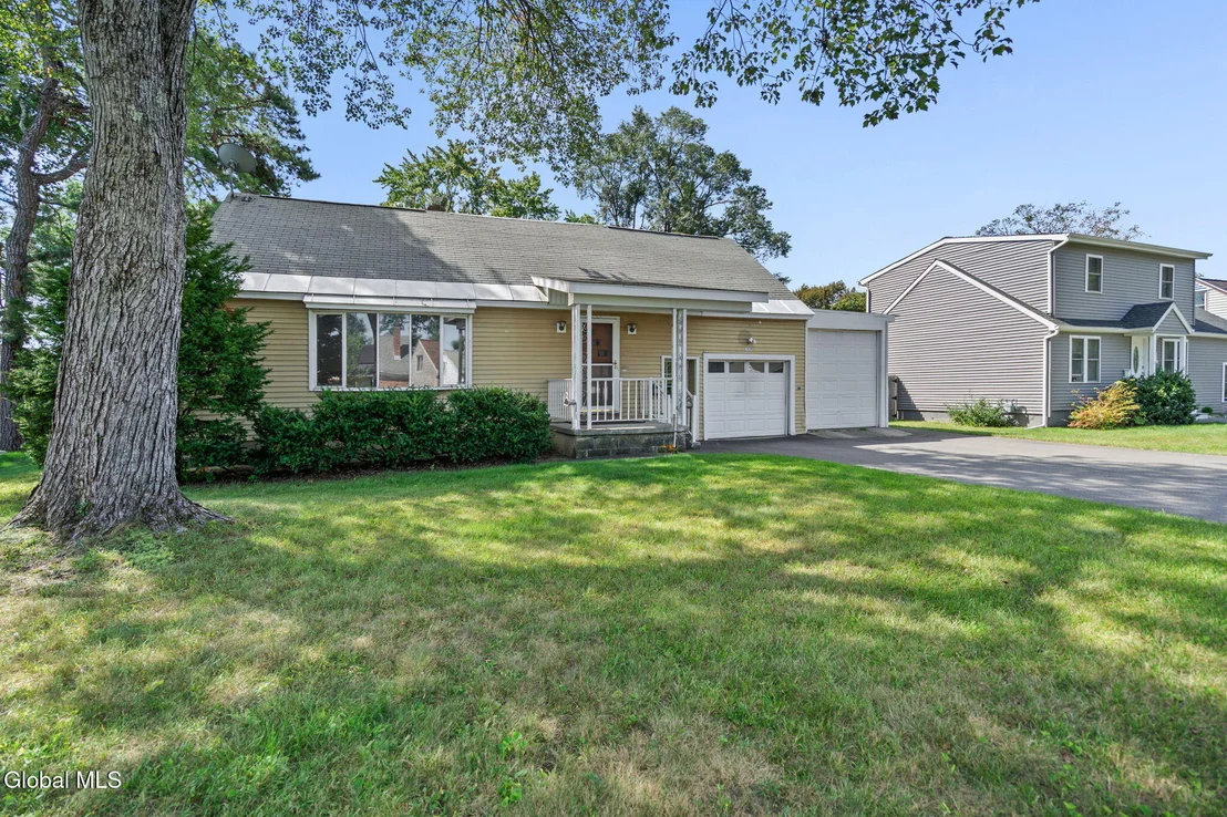 Photo of 1039 Bill Road