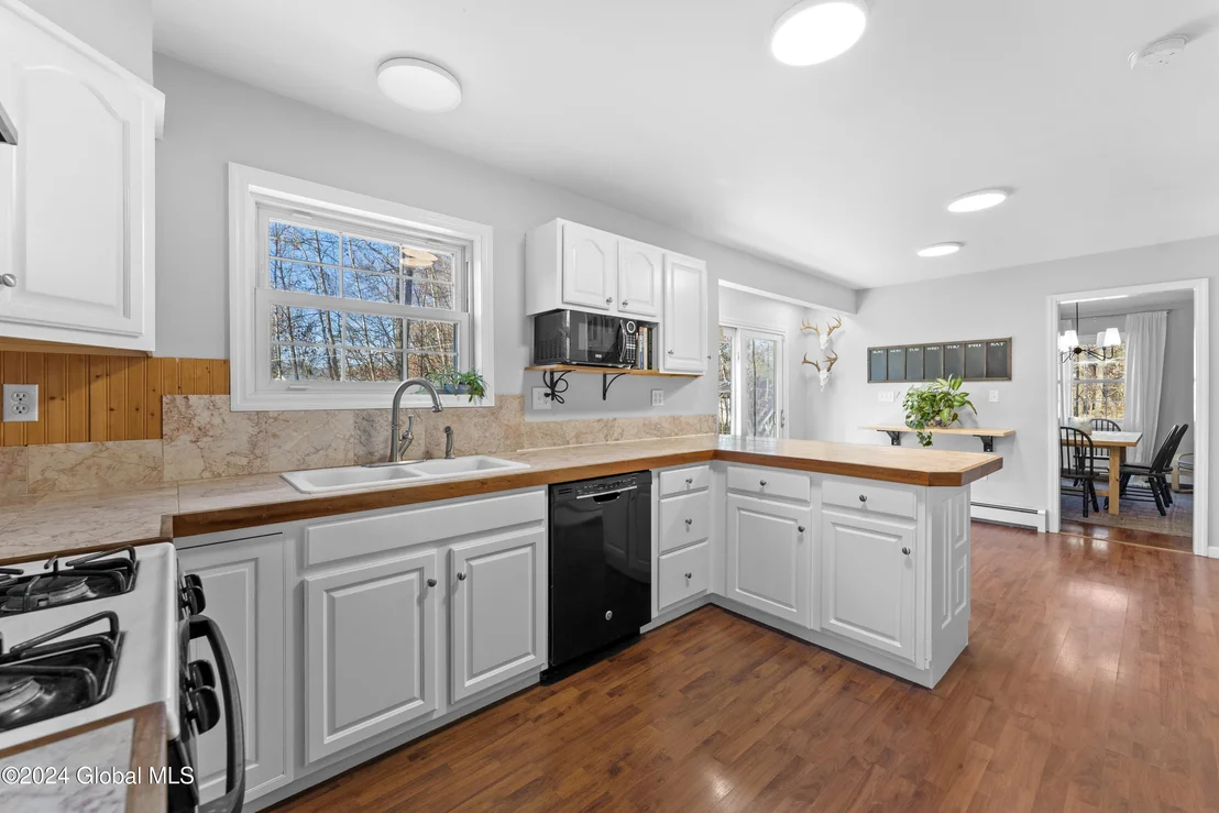 Photo of 21 Grey Fox Drive