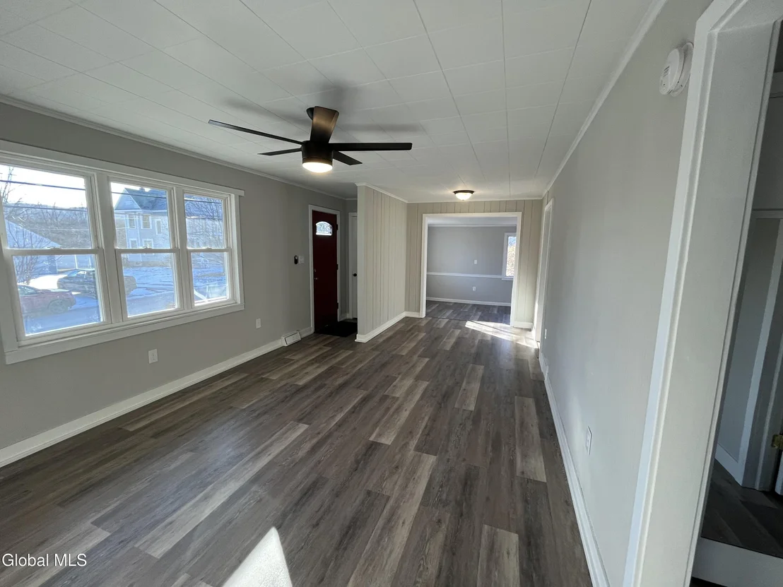 Photo of 41 Saint Claire Street