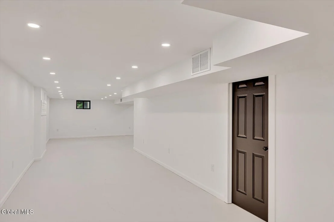 Photo of 317 Closson Road