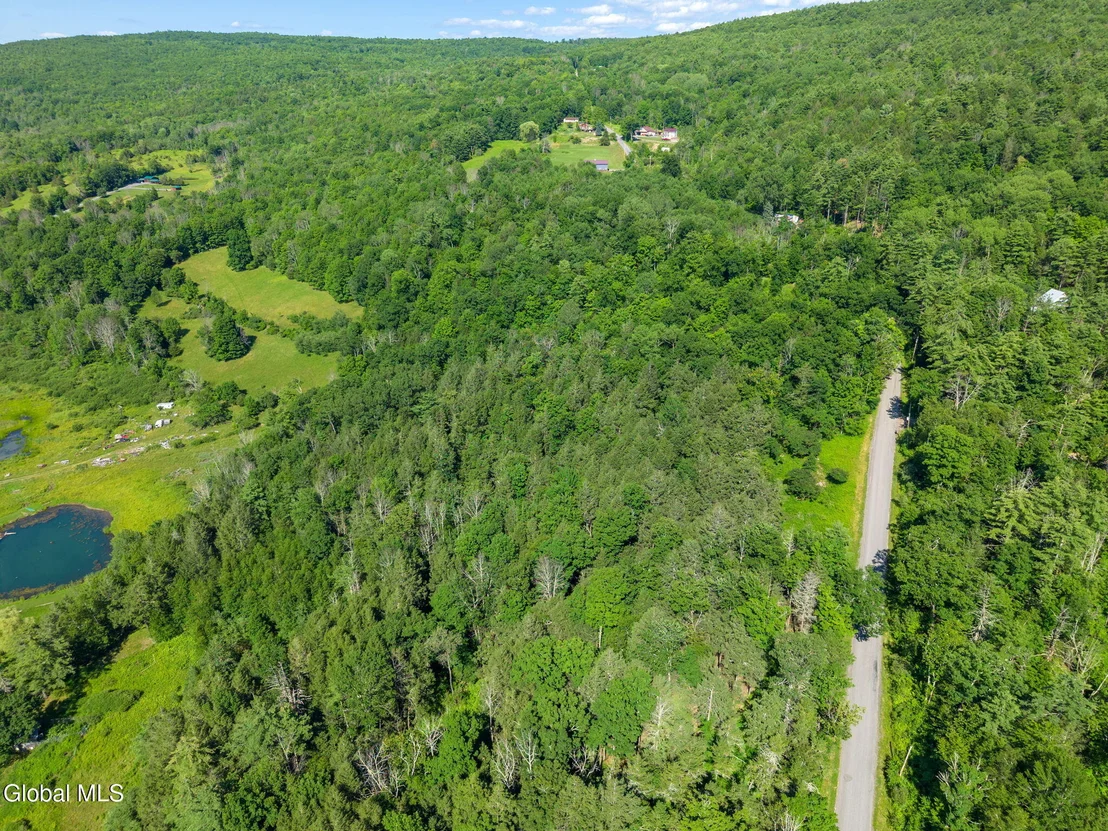 Photo of 253 Armlin Hill Road