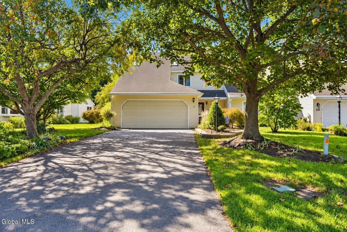 Photo of 15 Constitution Drive