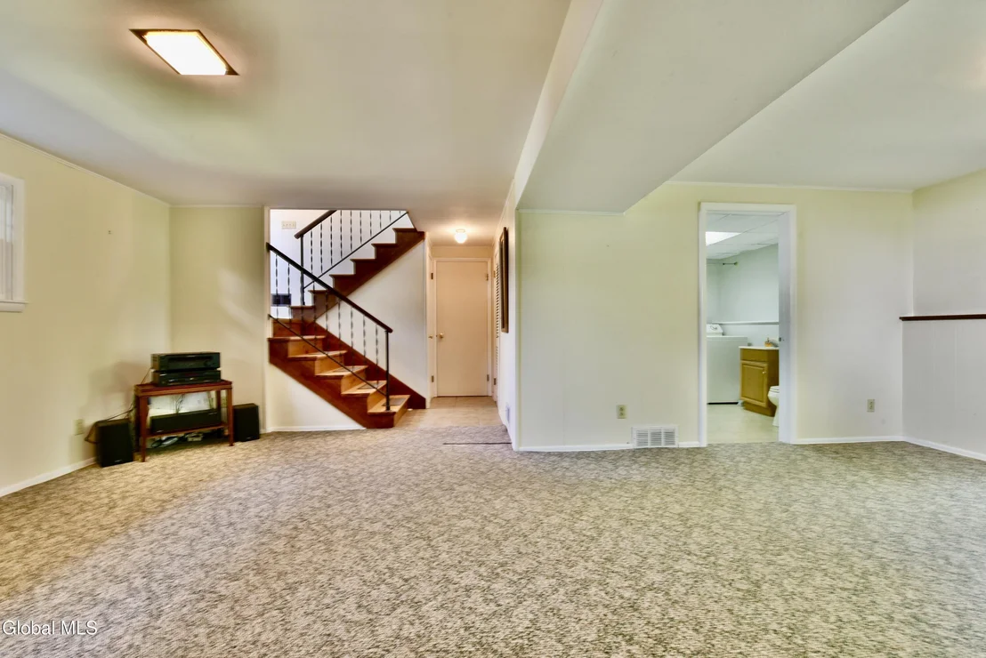 Photo of 4 Cedar Court