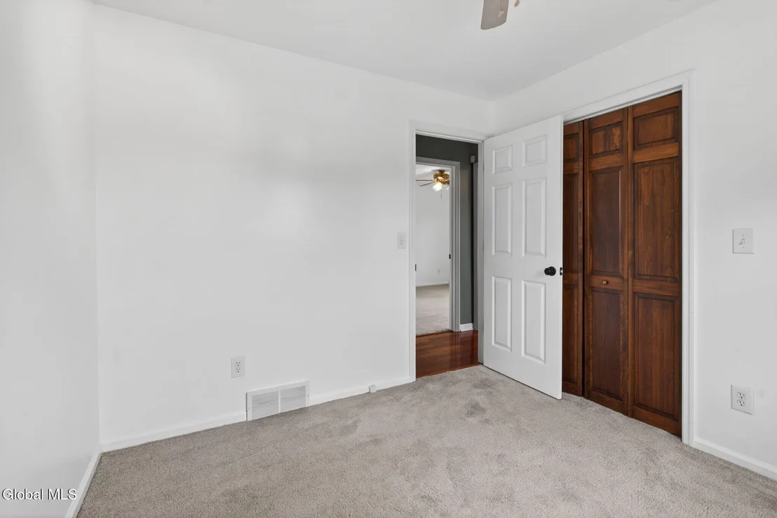Photo of 19 Midway Drive