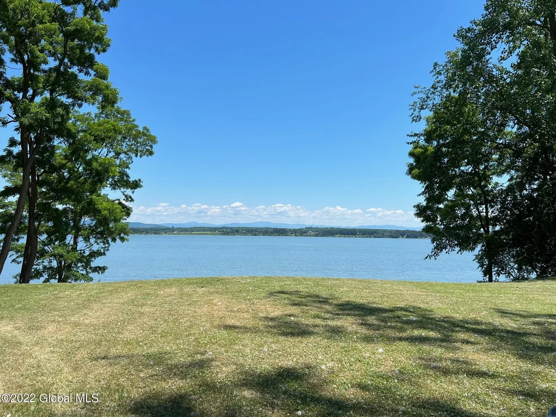 Photo of 24 Breezy Haven Way