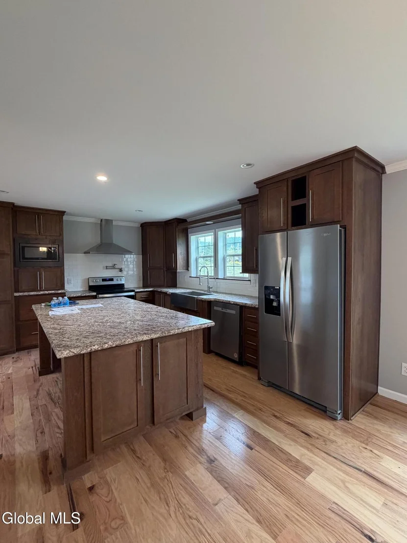 Photo of 56 Outlet Drive