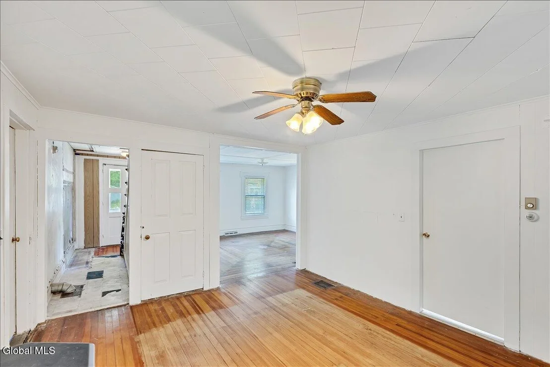 Photo of 60 Maple Avenue