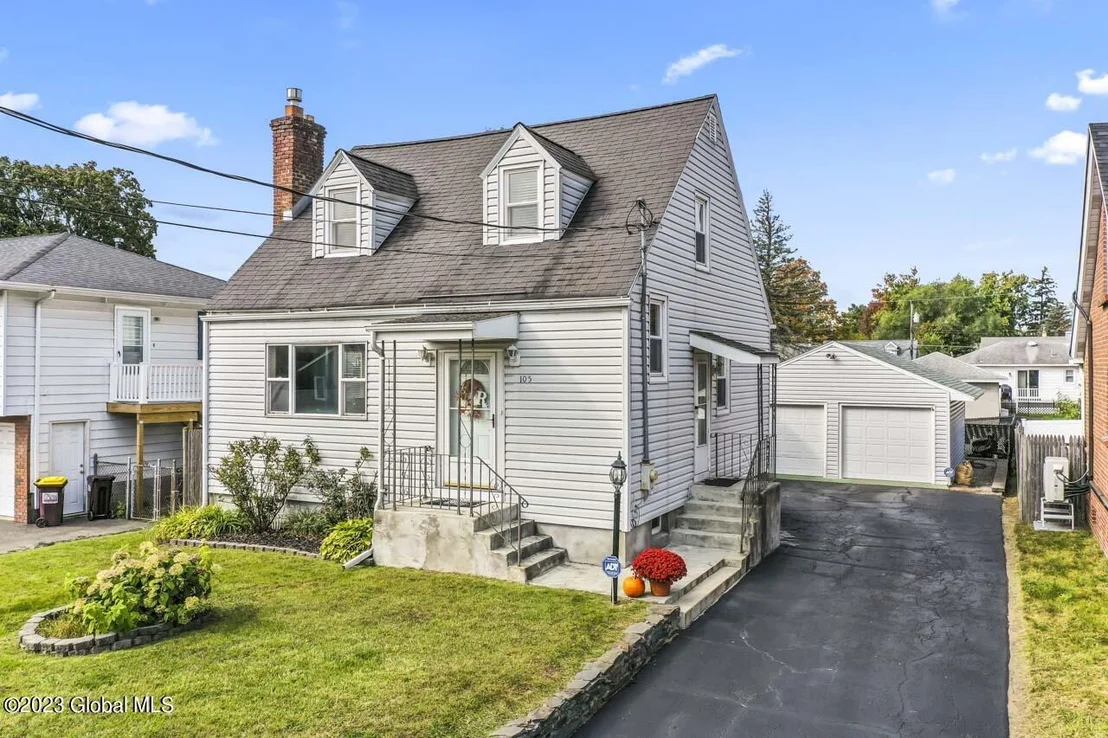 Photo of 105 Frederick Avenue