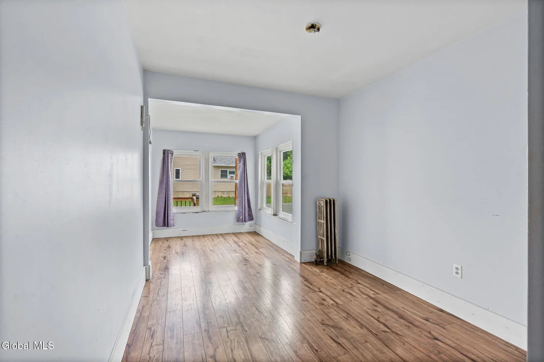 Photo of 2726 Denver Avenue