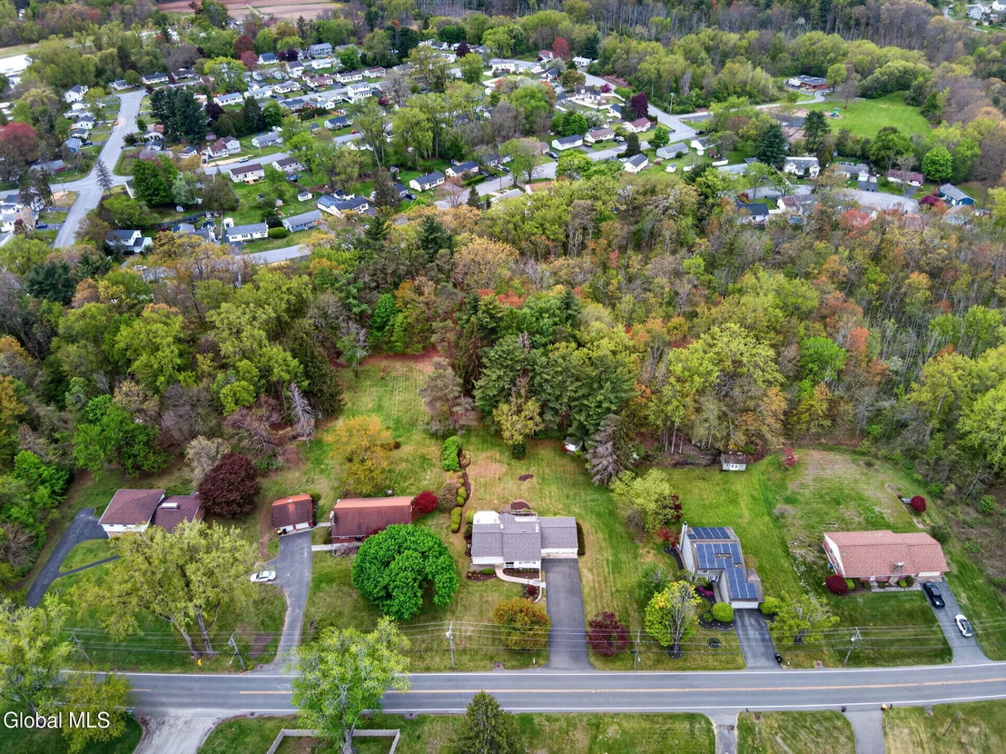 Photo of 280 Lishakill Road