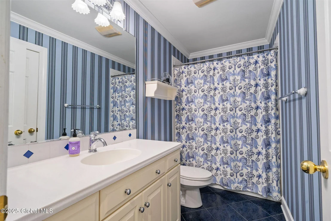 Photo of 428 Ridgehill Road