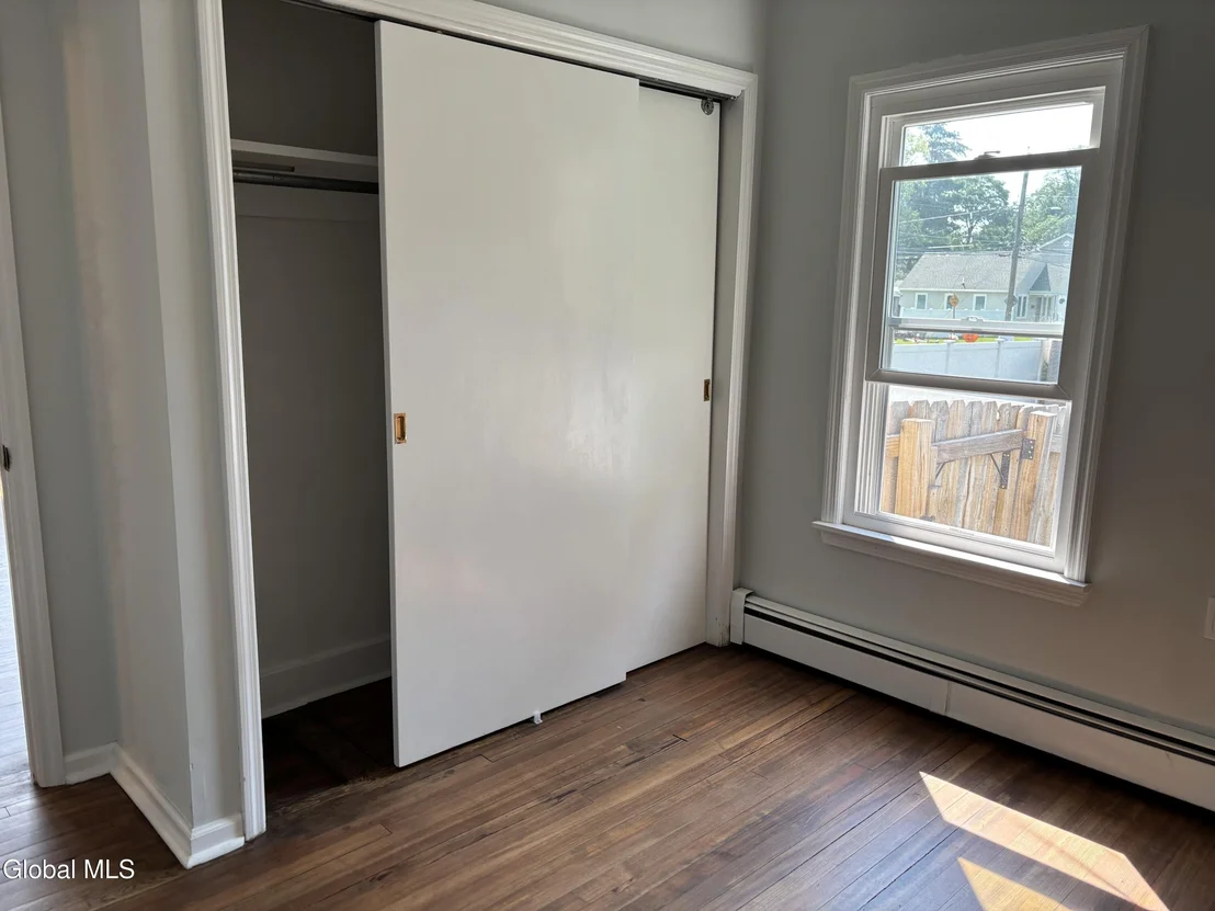 Photo of 1409 Fordham Avenue