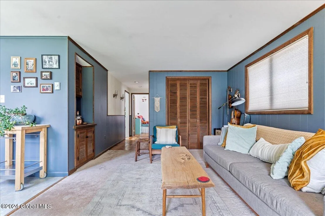 Photo of 1102 Baker Avenue