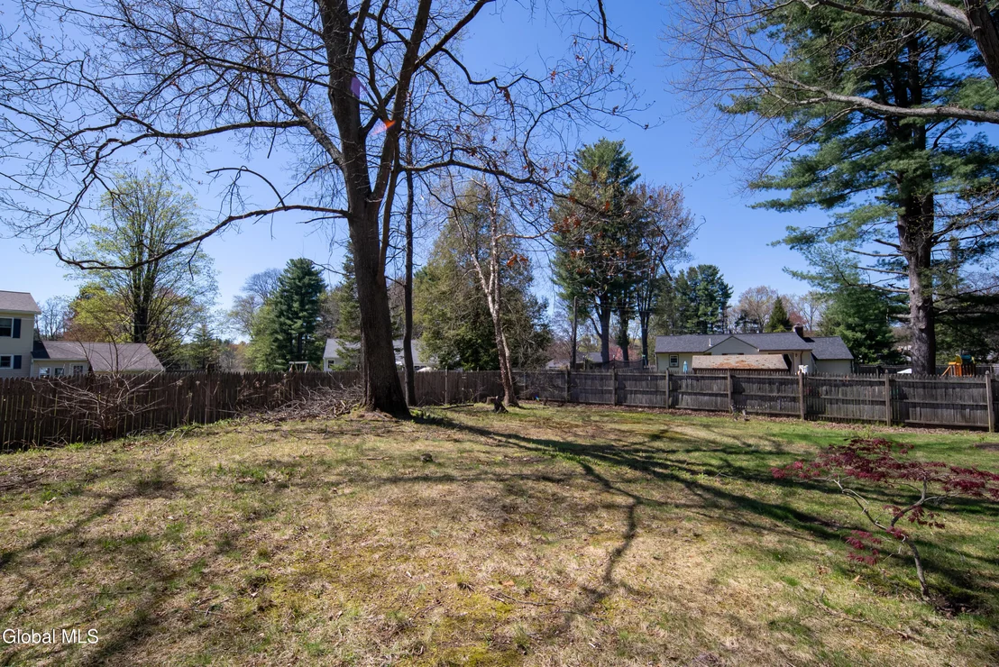 Photo of 141 Birchwood Drive