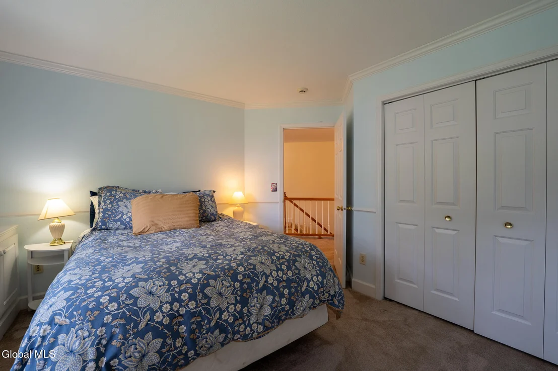 Photo of 10 Whitestone Way