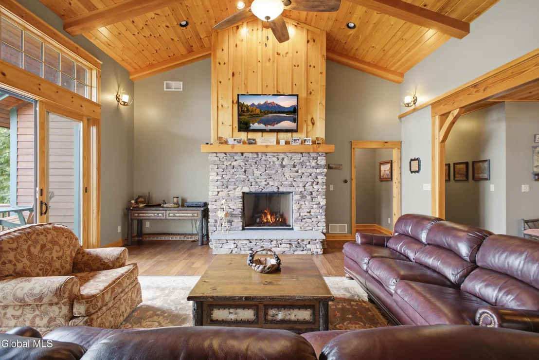 Photo of 64 Pointe Drive