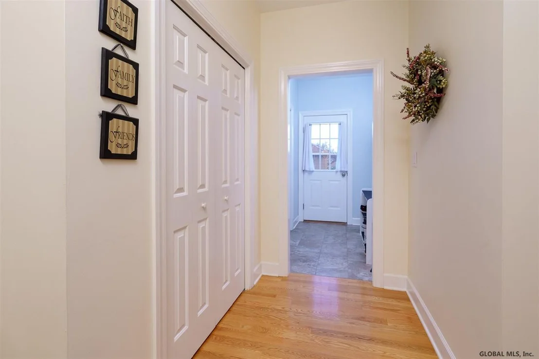 Photo of 25 TROTTER Circle