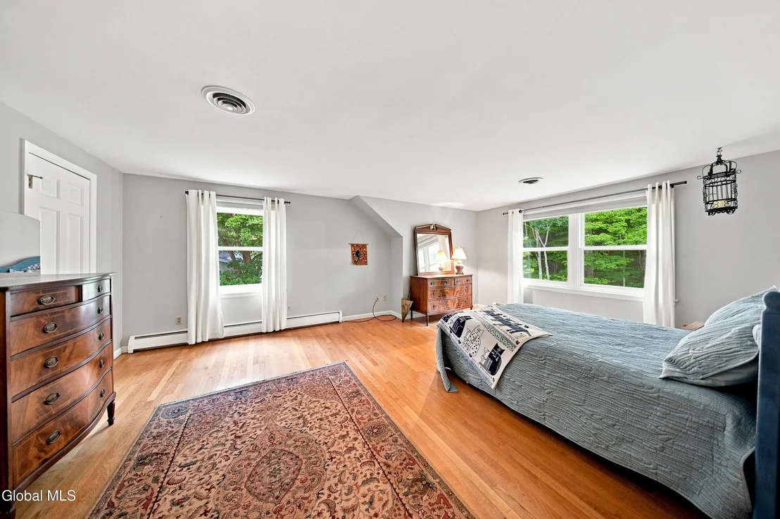 Photo of 7 Macaffer Drive
