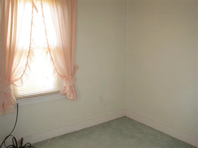 Photo of 13 DUNN Avenue
