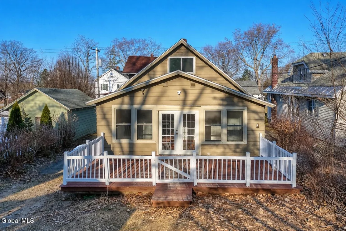 Photo of 1418 Garner Avenue