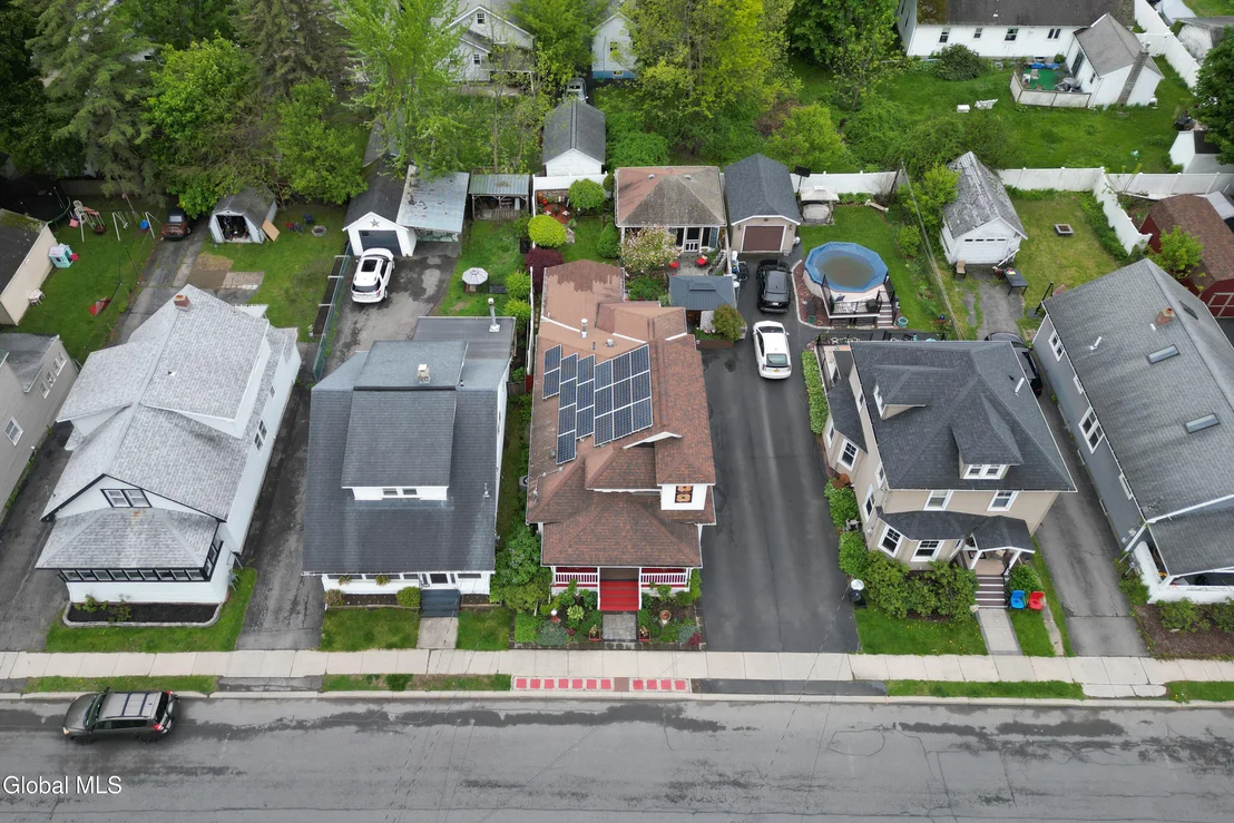 Photo of 321 Glen Avenue