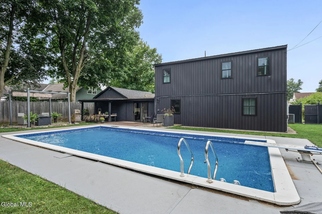 Photo of 1048 Spry Lane