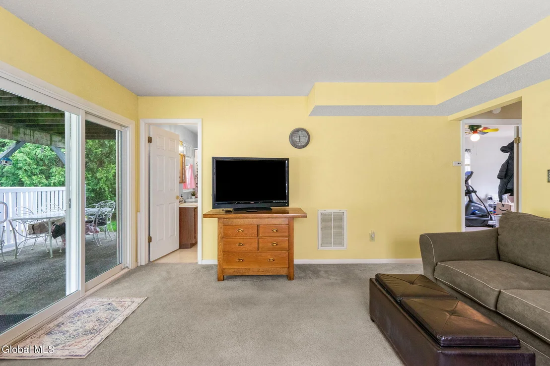 Photo of 37 Wicken Square