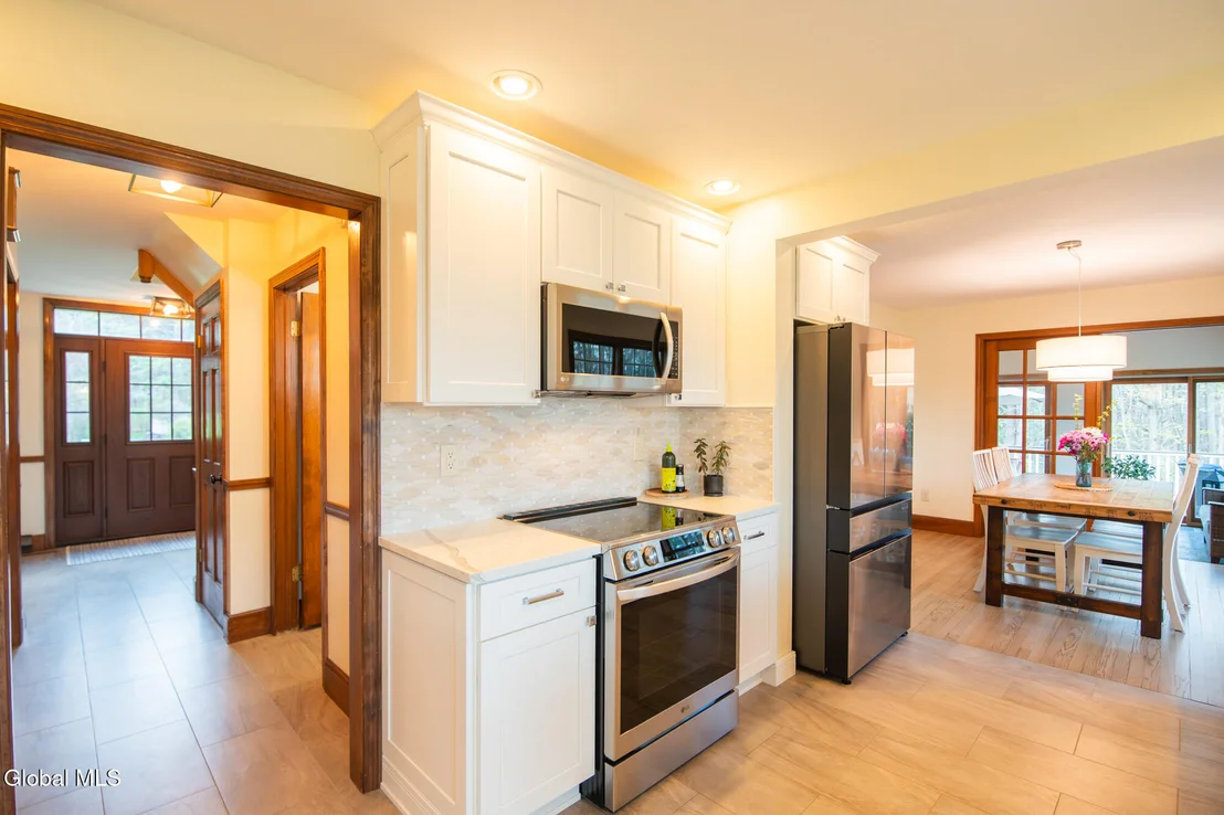 Photo of 15 Cobblestone Drive