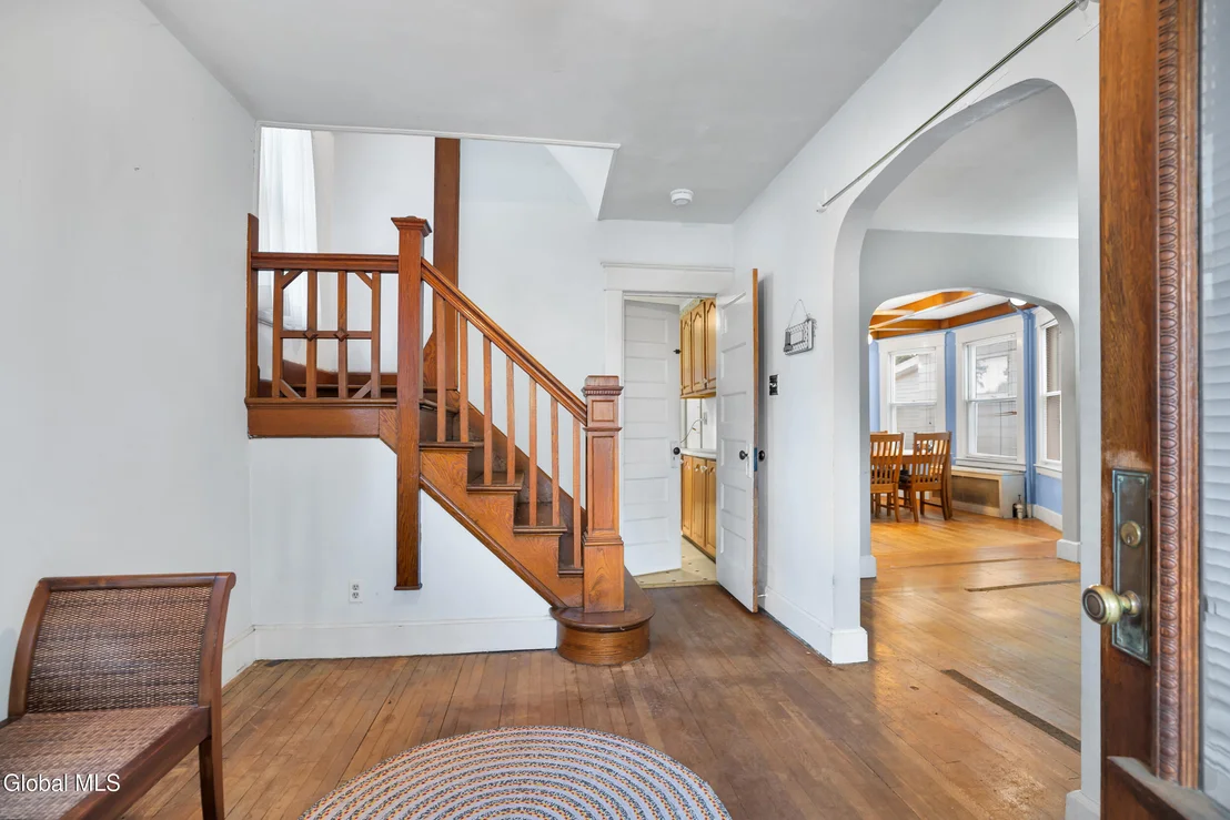 Photo of 1322 Alden Place