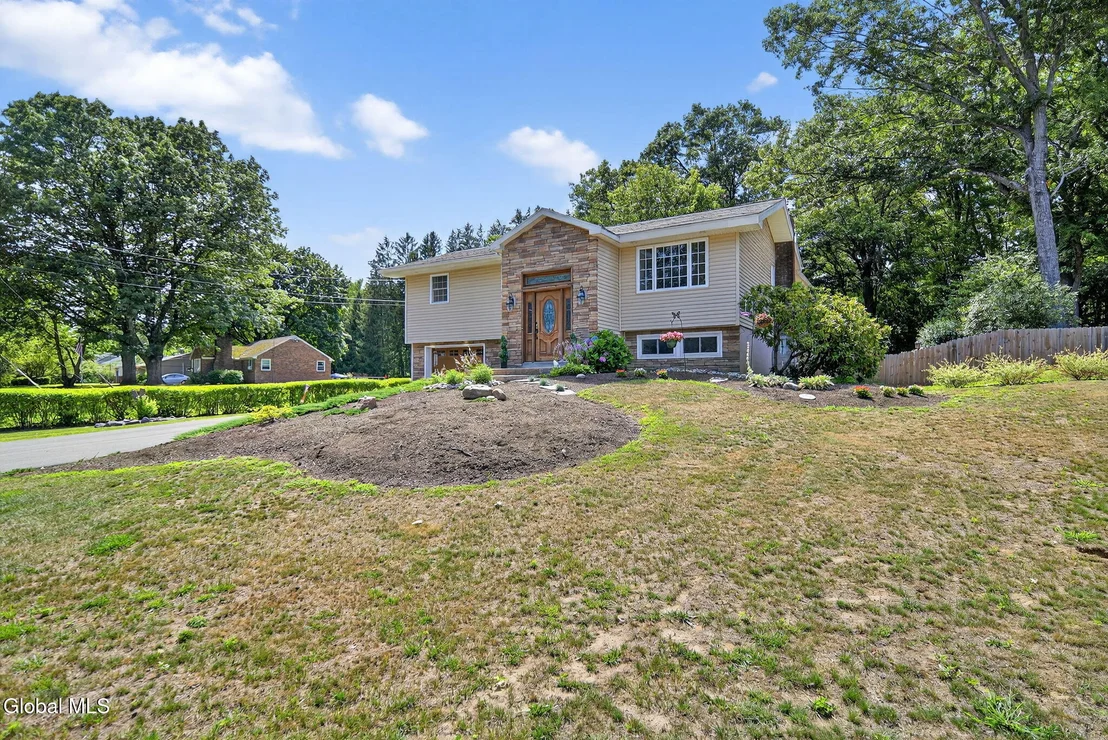 Photo of 1037 Timothy Lane