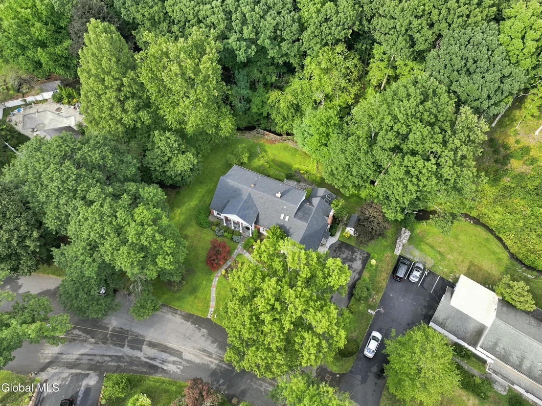 Photo of 7 Macaffer Drive
