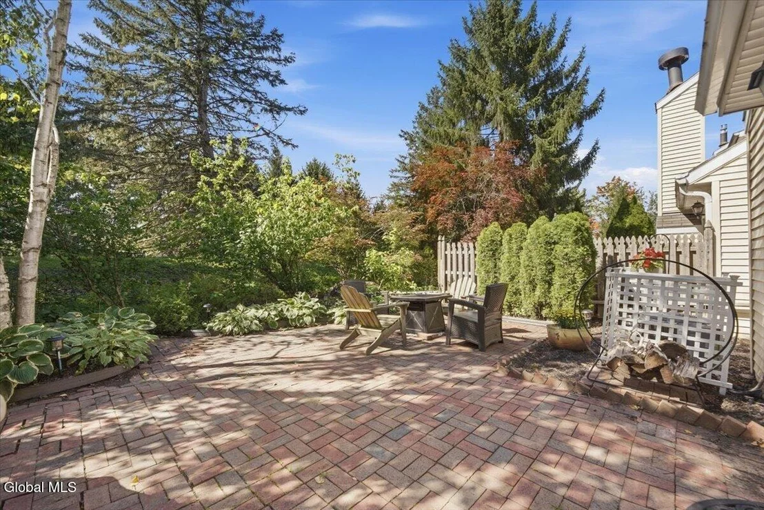 Photo of 15 Constitution Drive