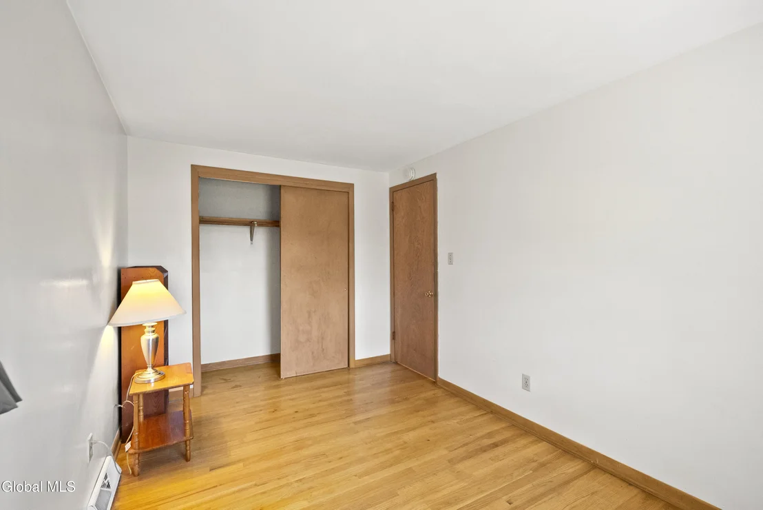 Photo of 141 Birchwood Drive