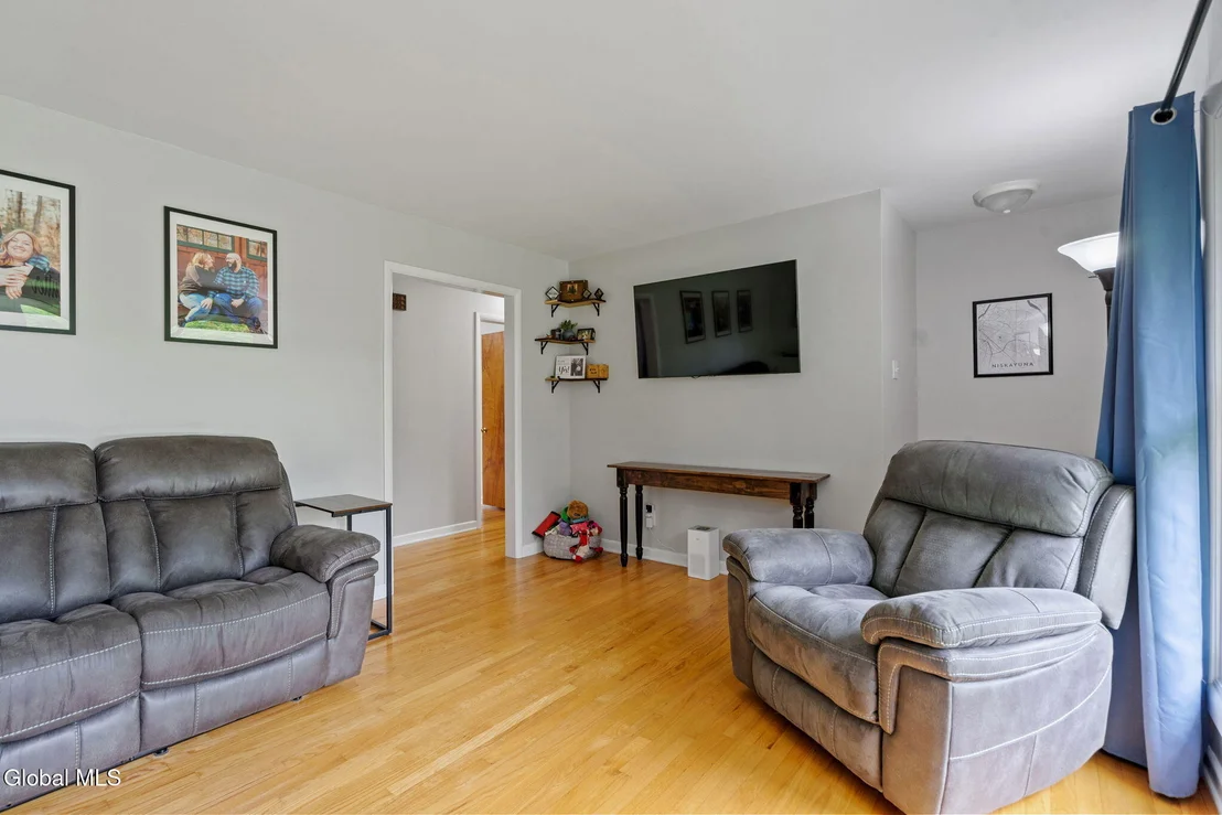 Photo of 2303 Balltown Road