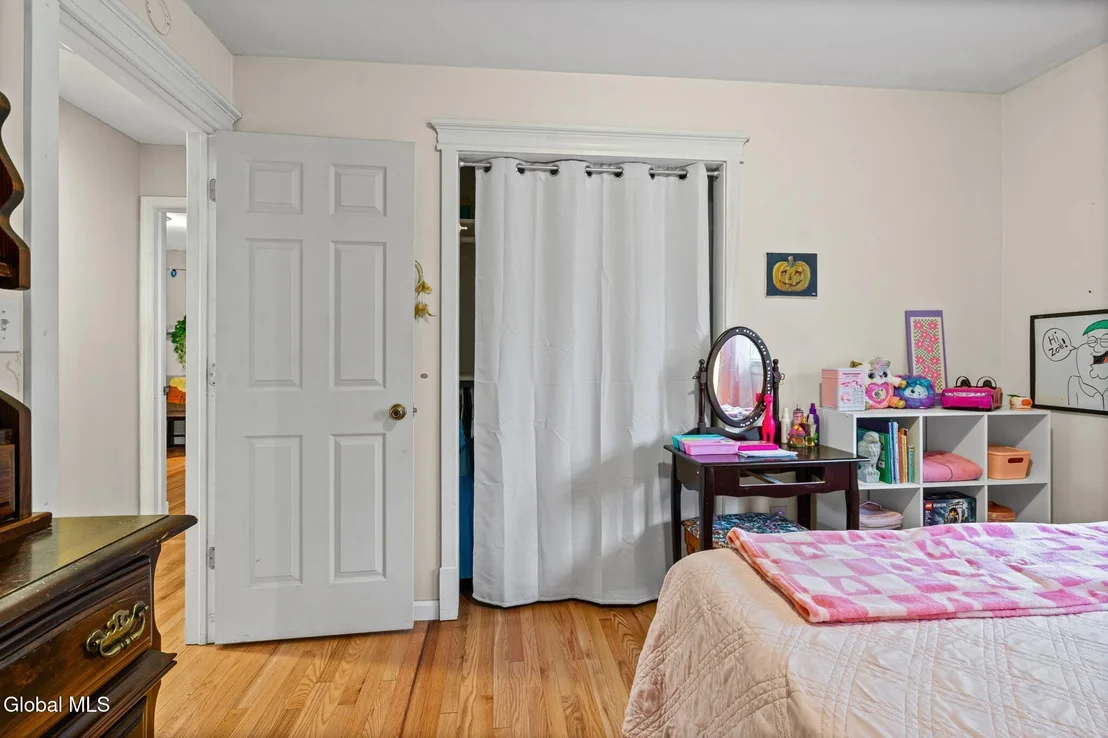 Photo of 19 Sylvan Lane