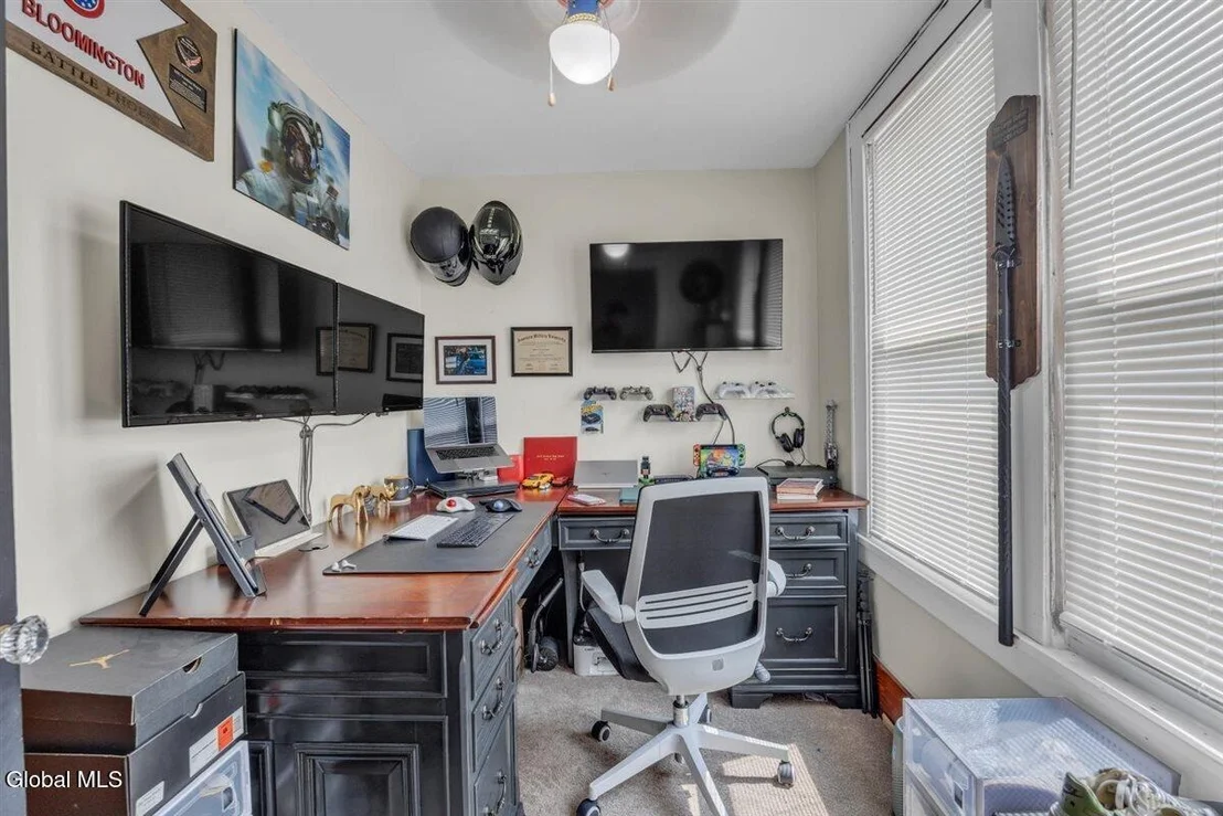 Photo of 2101 Colgate Place