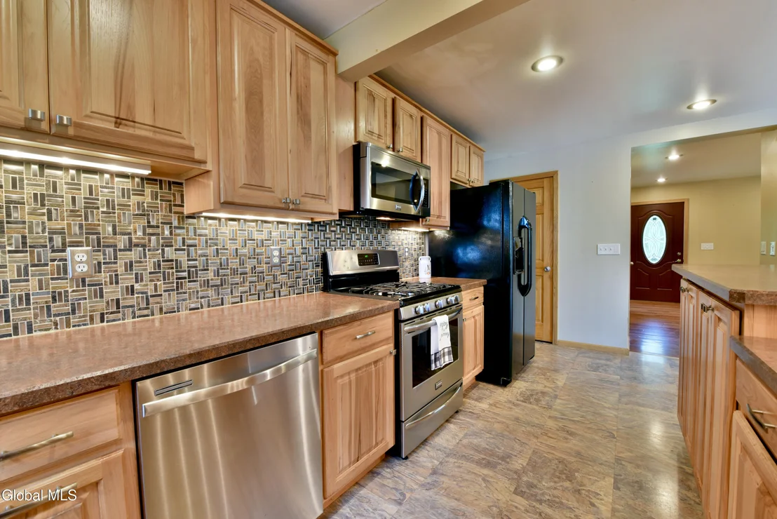 Photo of 87 Lasher Road