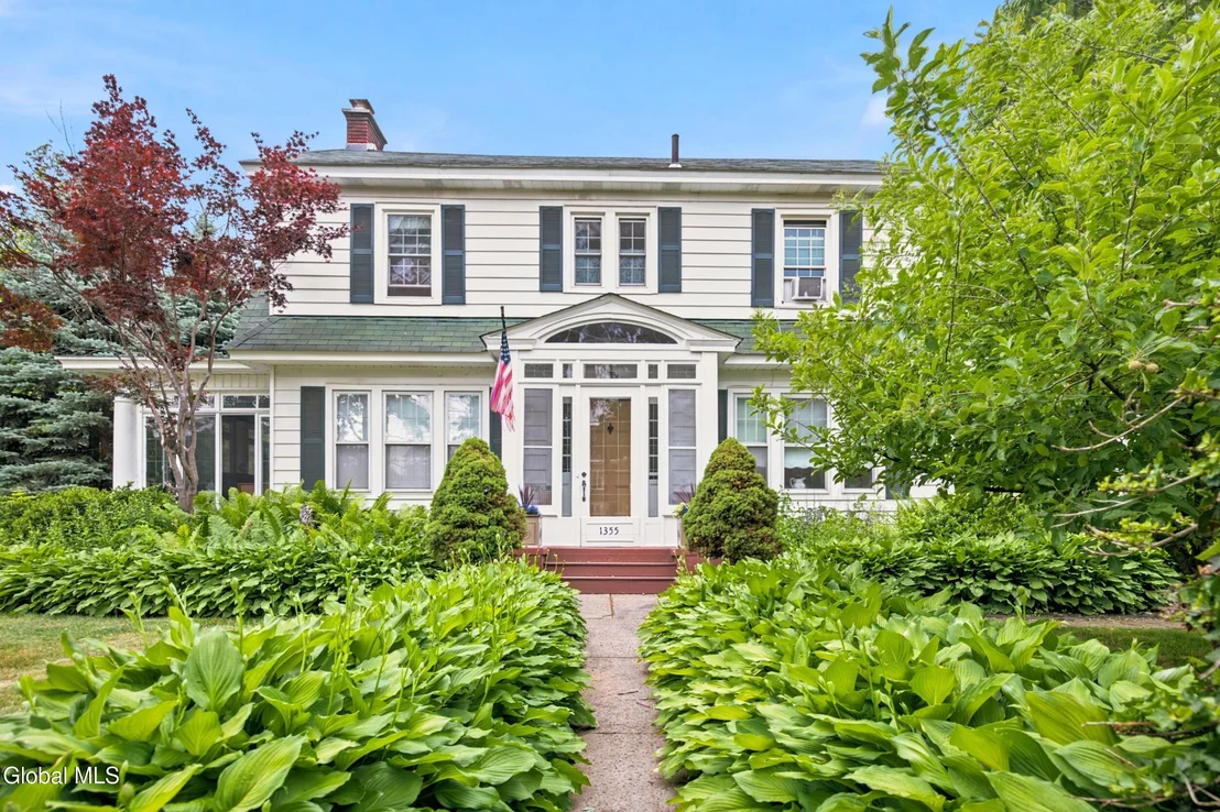 Photo of 1355 Union Street