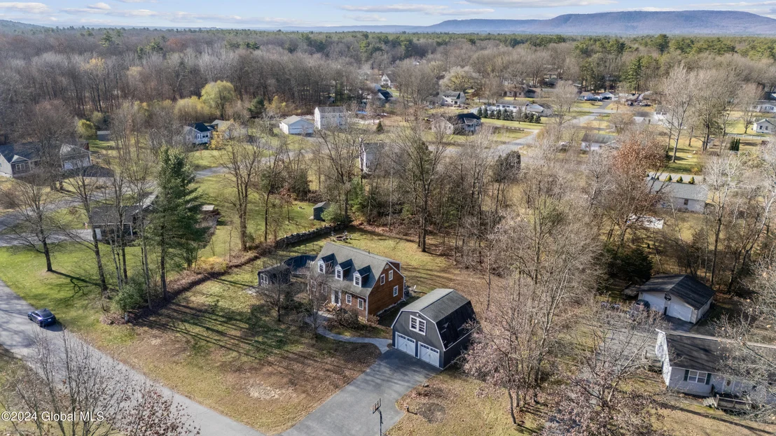 Photo of 21 Grey Fox Drive
