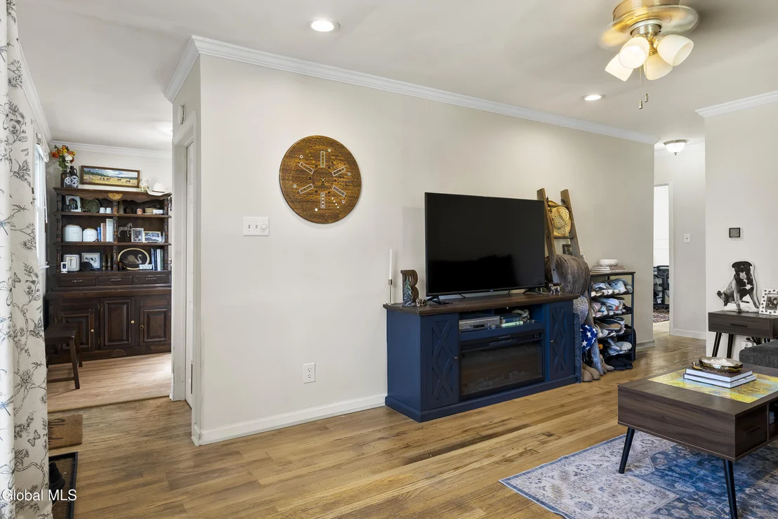 Photo of 309 Manchester Road