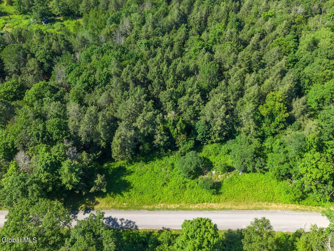 Photo of 253 Armlin Hill Road