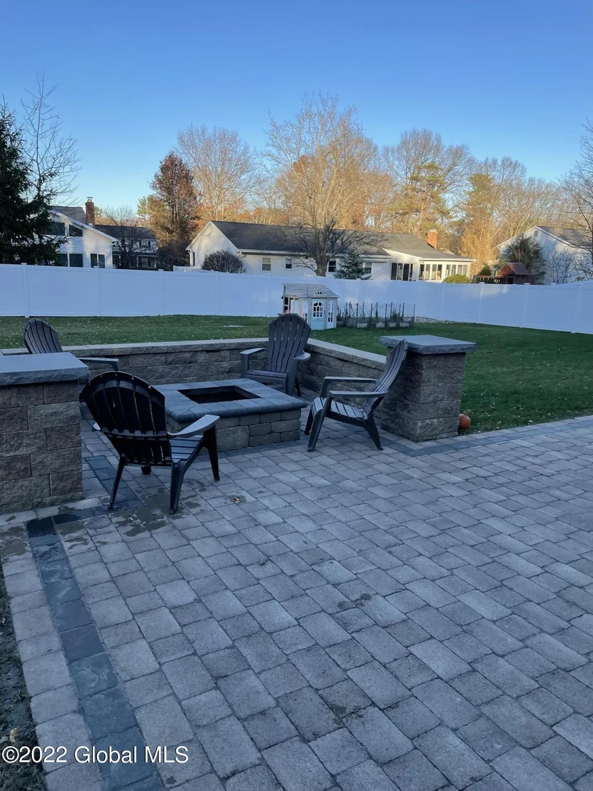 Photo of 19 Valleywood Drive